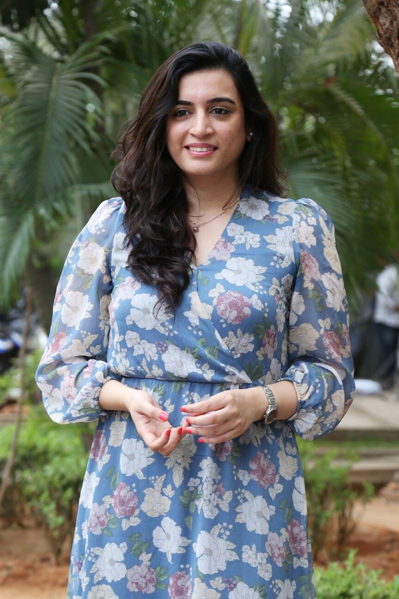 Telugu Actress Krishna Manjusha at Konchem Hatke Movie Launch